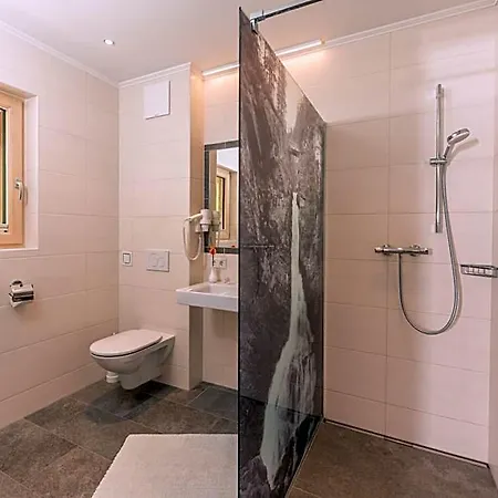 Starchlhof Hotel 3*